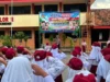 Satlantas Polresta Sumenep Tanamkan Budaya Tertib Lalu Lintas kepada Siswa SDN Kolor 2 Lewat Polisi Sahabat Anak