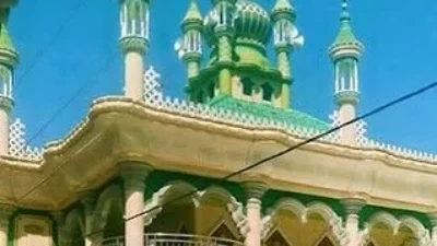 Masjid Baiturrahmah setelah dilakukan renovasi