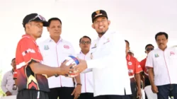 Bupati Sumenep Achmad Fauzi membuka Kejurprov Voli Pasir U-17 Jawa Timur 2026 di GOR A. Yani Pangligur