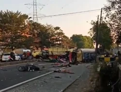 Truk Trailer Tabrak Dua Truk, Motor dan Rumah di Gempol Pasuruan, Tiga Orang Tewas