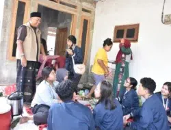 Warga Situbondo Gotong Royong Siapkan Ratusan Ribu Nasi Gulung untuk 120 Ribu Jemaah Haul Masyayikh Nusantara