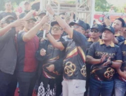 36 Ribu Warga Padati Monumen Arek Lancor Pamekasan, Ada 6 Paket Umrah