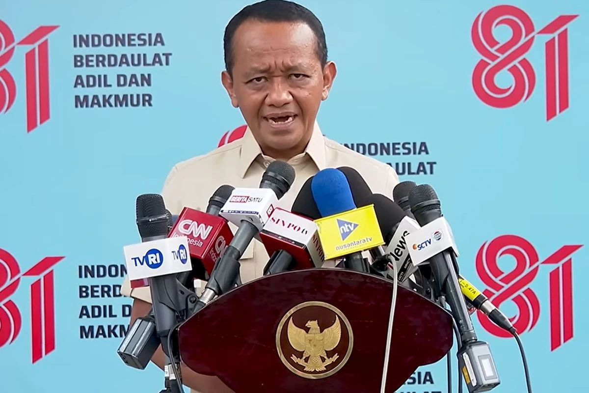 Bahlil Lahadalia minta orang kaya tidak membeli BBM subsidi