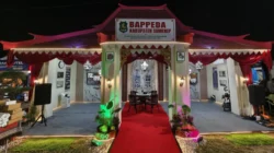 Stand Bappeda Sumenep bernuansa Keraton dan Pendopo di MNV 2026