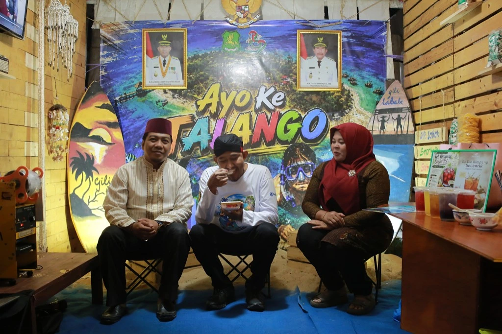 Bupati Sumenep mendorong pengembangan wisata desa secara kreatif dan berkelanjutan