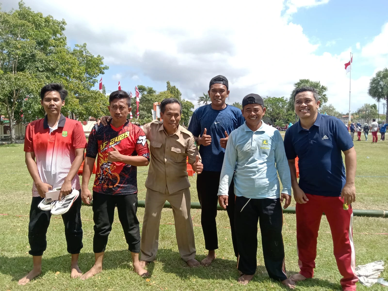 Tim Disbudporapar Sumenep memenangkan lomba dagongan HUT RI ke-81 tingkat Kabupaten Sumenep.