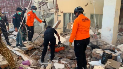 Gempa M 7,7 mengguncang Mbay Nusa Tenggara Timur