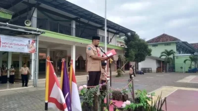 Upacara Hari Pramuka ke-65 Kwarran Kota Sumenep di MAN Sumenep