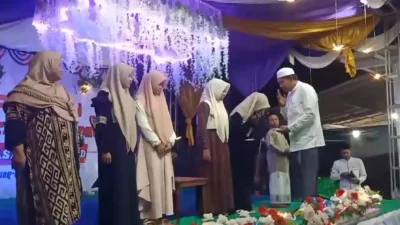 Kades Galis Akhmad Safri Wiarda apresiasi santunan Yayasan Ar Rasyid