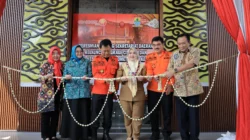 Wali Kota Cirebon Effendi Edo meresmikan kantor Setda di Grage City Hub.