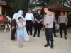 Kapolresta Sumenep Patroli Harkamtibmas di Pantai Lombang Lewat Program Polisi Menyapa