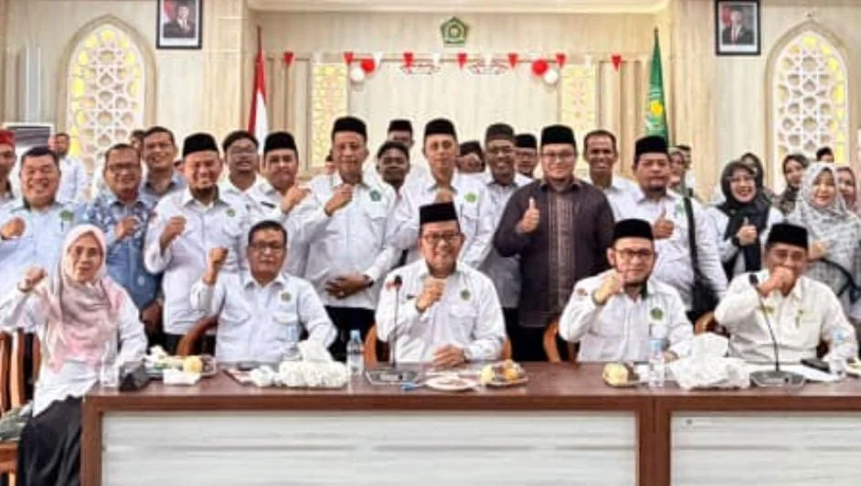 Kakanwil Kemenag Aceh Azhari saat pembinaan ASN dan implementasi manajemen talenta