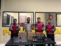 Patroli Malam, Sat Samapta Polresta Sumenep Amankan 54 Botol Miras dari Dua Toko