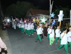 Pawai Ta’aruf Santri MDT Al-Alim Sumenep Meriahkan Peringatan Maulid Nabi