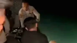 Proses pencarian pemuda yang terjun ke laut di Dermaga Aenganyar Giligenting Sumenep
