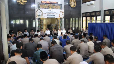 Maulid Nabi Polresta Sumenep di Masjid Walisongo