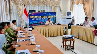 Presiden Prabowo Subianto tiba di Kalimantan Barat untuk rapat penanganan karhutla