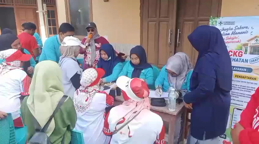 Puskesmas Giligenting melayani cek kesehatan gratis saat JJS