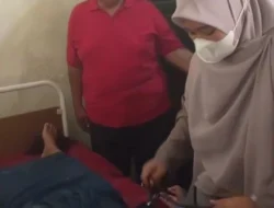 Sejumlah Siswa Pingsan Usai Gerak Jalan di Giligenting, Tim Medis Puskesmas Bergerak Cepat