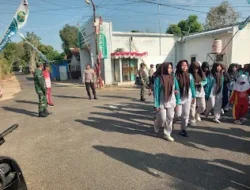 TNI-Polri Kawal JJS HUT ke-81 RI di Giligenting, Warga Ikuti Kegiatan dengan Aman