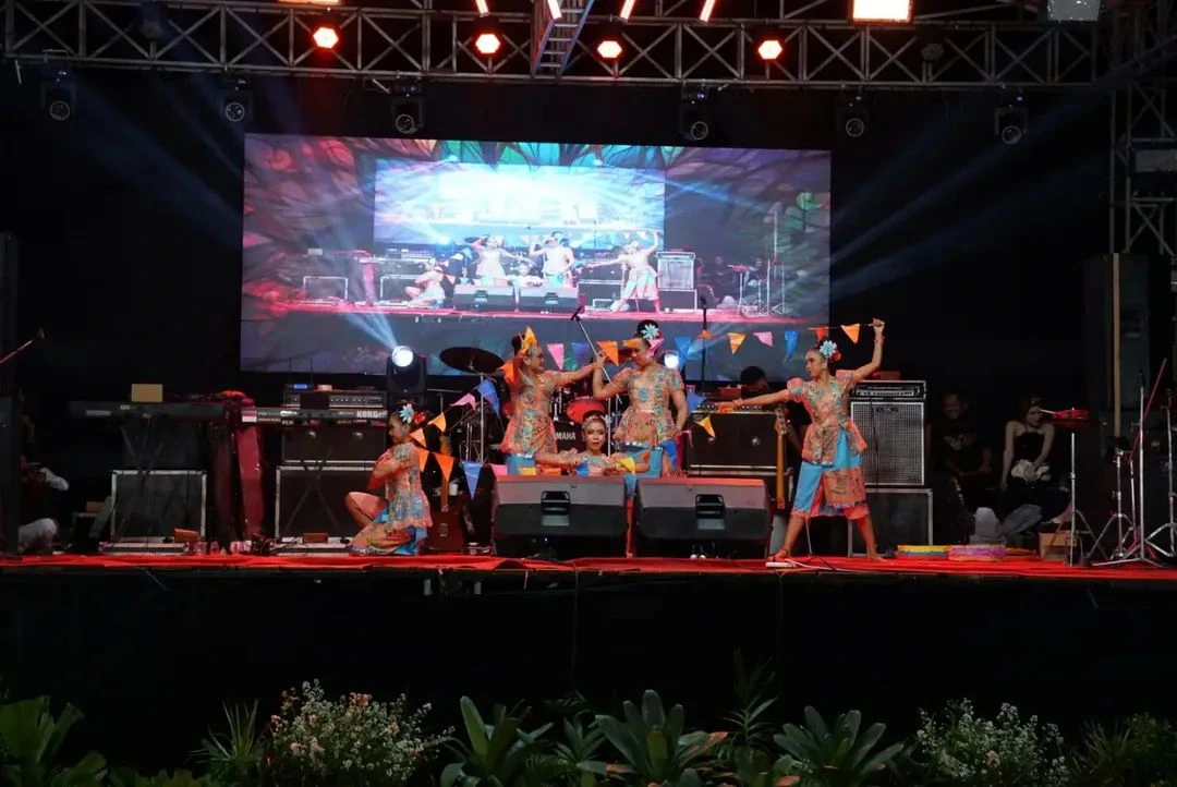 Wabup Bangkalan membuka Pagelaran Seni Tradisional di Kokop