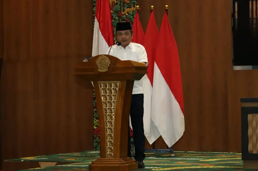 Wakil Bupati Bangkalan Fauzan Ja'far saat menyampaikan nota jawaban pemerintah pada rapat paripurna DPRD Bangkalan.