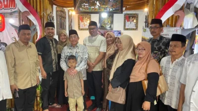Wabup Sumenep KH Imam Hasyim mencicipi Jubada dan La’ang Pragaan di MCF 2026