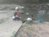 Warga Lembung Barat Sumenep Ramai-Ramai Manfaatkan Sungai untuk Mencuci