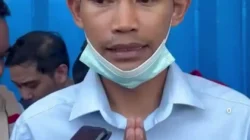 Kepala SPPG Kalitengah Rafli Ridho meminta maaf soal dugaan keracunan menu MBG di Sidoarjo