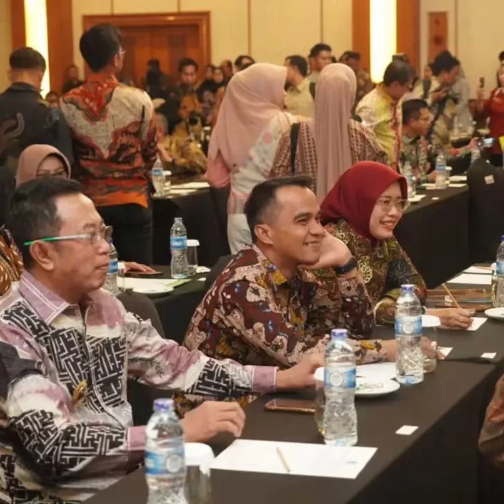 Bupati Bangkalan Lukman Hakim menghadiri program percepatan penyusunan RDTR untuk mendukung investasi dan pembangunan daerah.