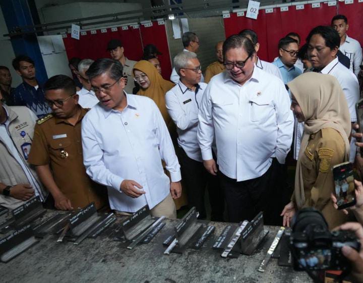 Airlangga Hartarto saat menghadiri pelatihan vokasi nasional di Serang