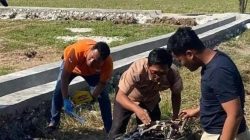 Motor Honda Scoopy milik warga Bangkalan hangus terbakar setelah dibakar OTK.