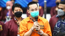 Indra Kenz dalam perkara aplikasi Binomo.