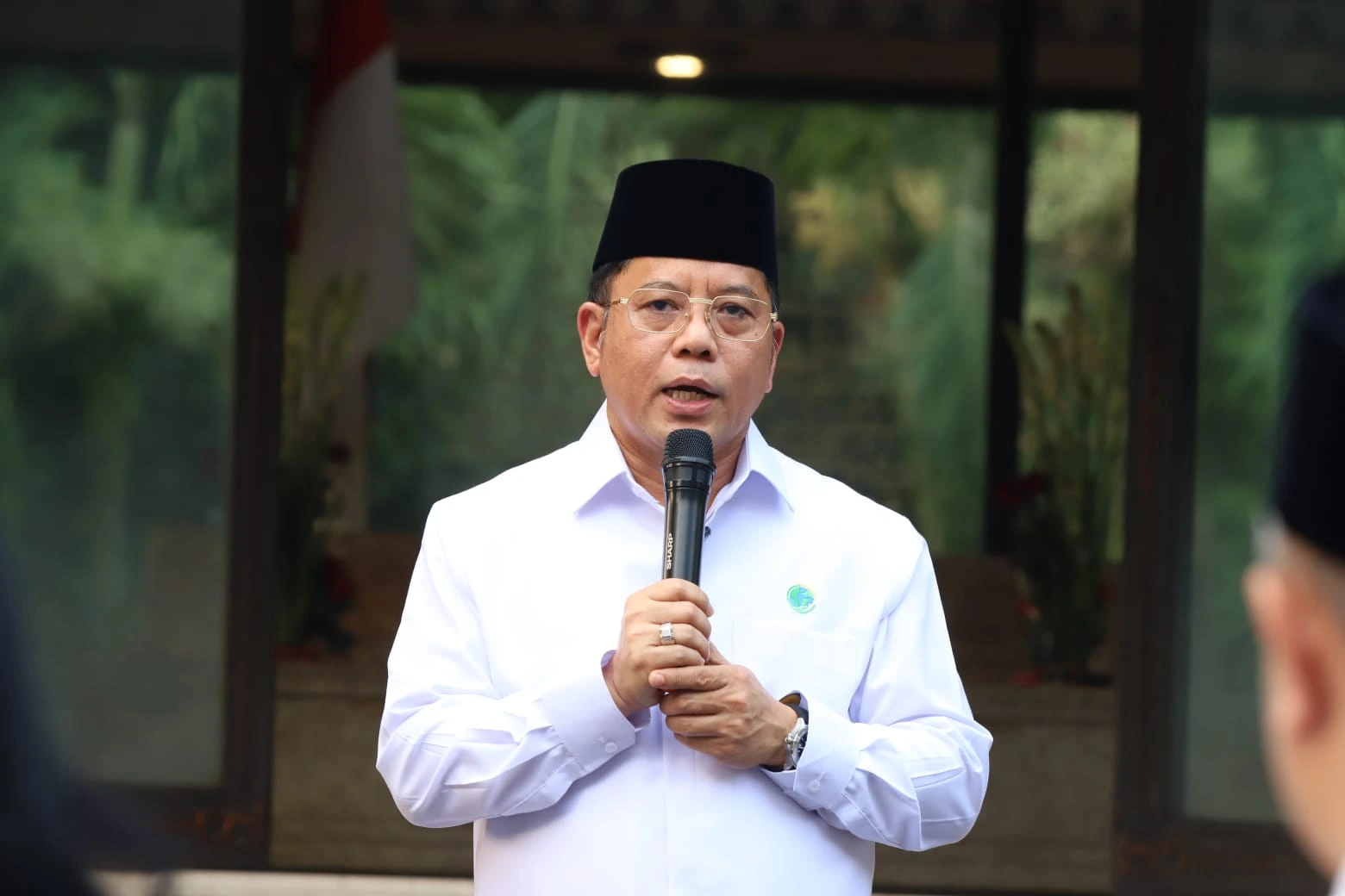 Kemenag mengatur pembatasan penggunaan HP di sekolah melalui Surat Edaran Nomor 19 Tahun 2026