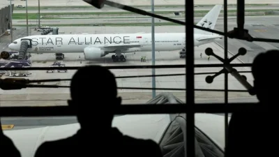 Penerbangan Singapore Airlines terdampak aktivitas Gunung Anak Krakatau