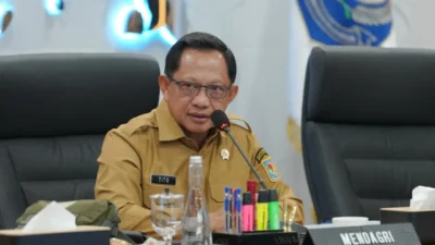 Mendagri Tito Karnavian menandatangani SKB Ruang Bersama Indonesia