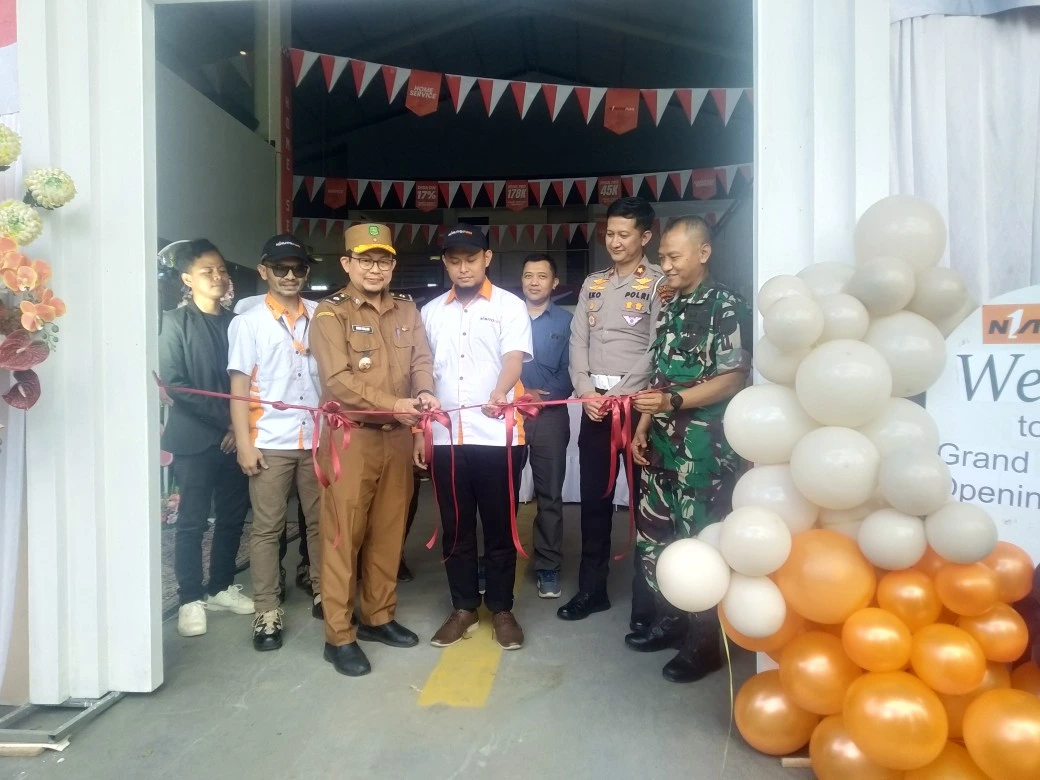 Grand opening N1 Autopro Sumenep dengan konsep otomotif berbasis syariah