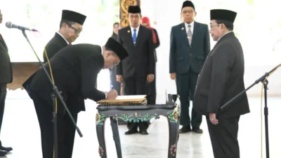 Wakil Bupati Sumenep KH Imam Hasyim saat pelantikan pejabat baru