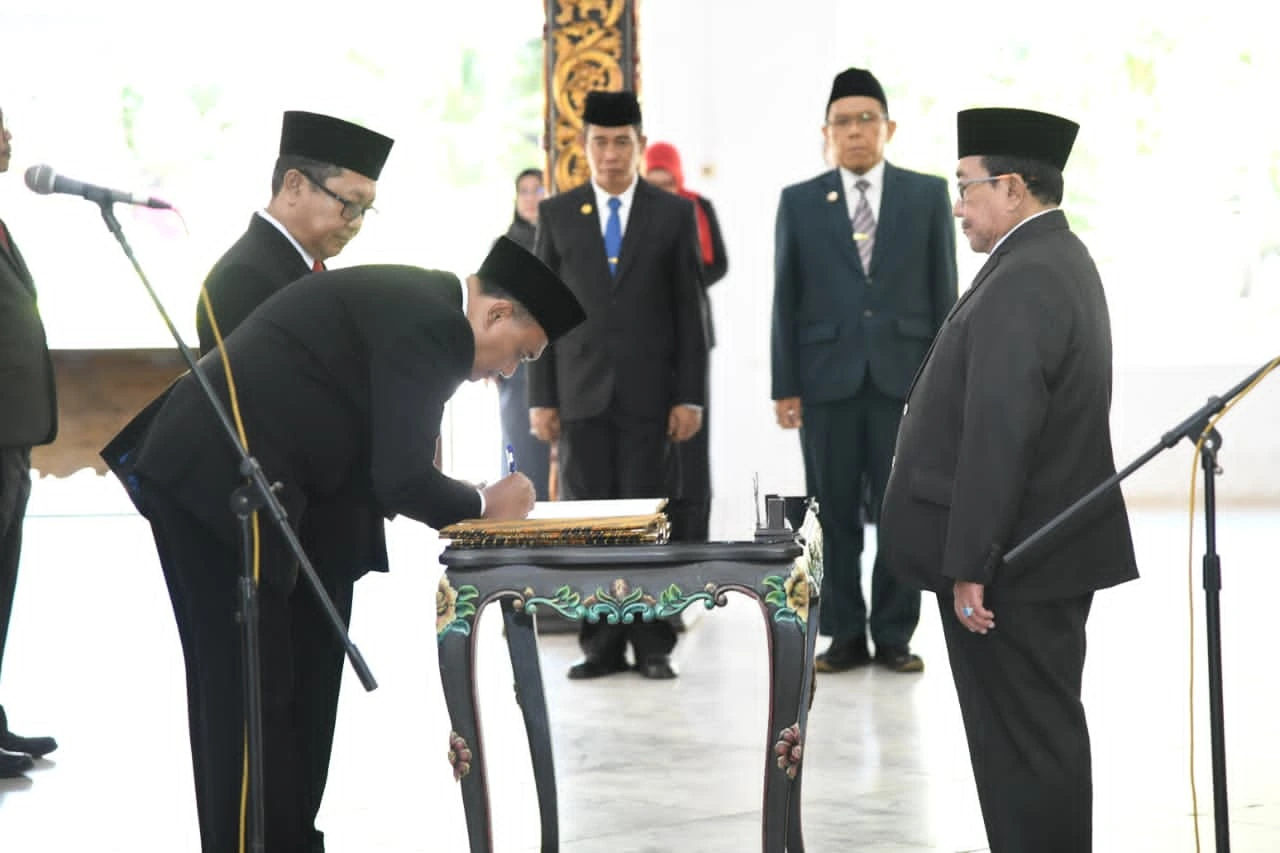 Wakil Bupati Sumenep KH Imam Hasyim saat pelantikan pejabat baru