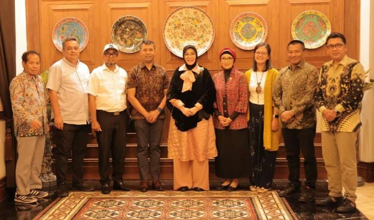 Illiza Sa’aduddin Djamal bahas penguatan Kawasan Tanpa Rokok Banda Aceh bersama APCAT