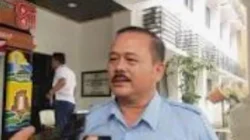 Direktur Perumdam Tirta Madani Kota Serang Muhammad Arif Setiawan membahas kerja sama bisnis air dengan Perumdam Tirta Albantani.