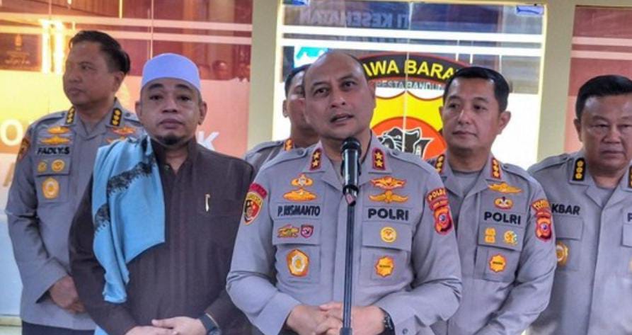 Kapolda Jabar Pipit Rismanto menegaskan keamanan wisatawan di Jawa Barat