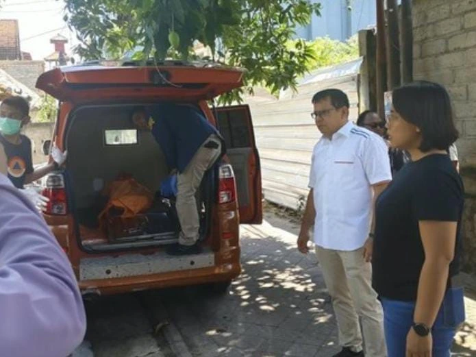 Rekaman CCTV pria Australia mengejar dua anaknya di bungalow Kuta Bali
