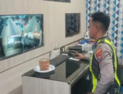 Satlantas Polresta Sumenep Pantau Arus Lalu Lintas Lewat TMC Pos 12.0