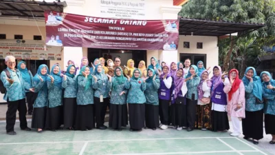 Wiwiek Hargono meninjau inovasi warga Kota Bekasi dalam Anugerah Gapura Sri Baduga 2026