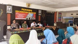 Camat Pragaan Indra Hernawan sosialisasikan Sumenep Kepulauan