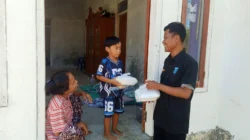 Falih Media santuni anak yatim dan bagikan nasi kotak saat HUT ke-3