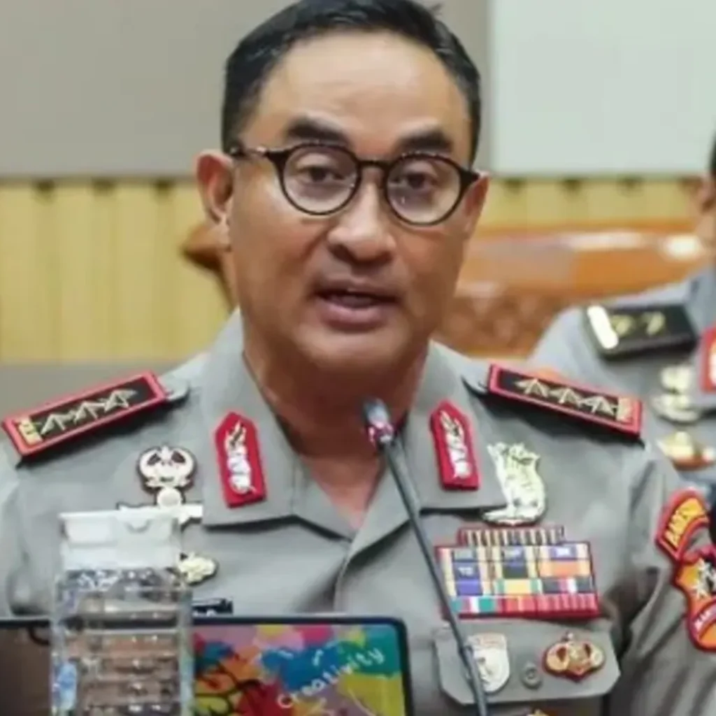 Kapolri Suyudi Ario Seto Rombak 88 Pati dan Pamen Polri, 27 Pejabat Dilantik 19 Kapolri Suyudi Ario Seto melantik pejabat Polri di Gedung Rupatama Mabes Polri