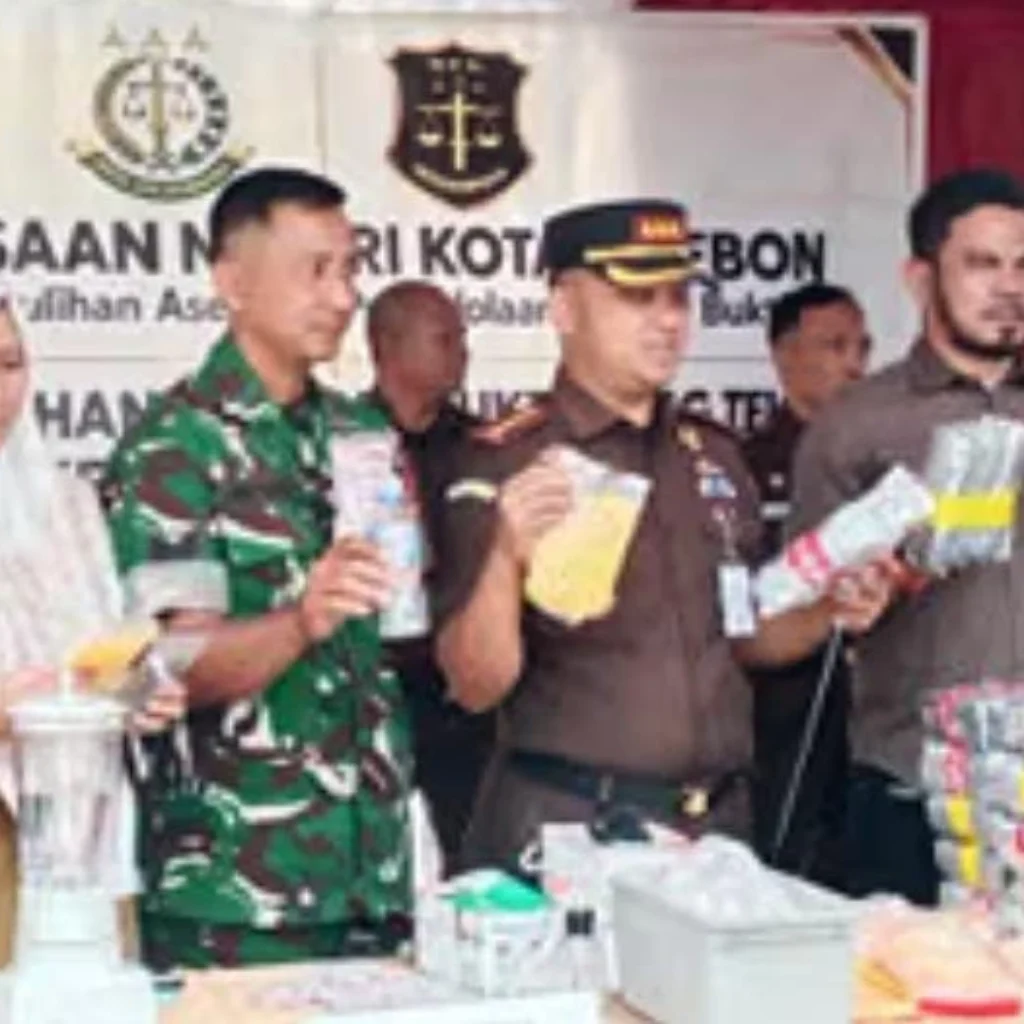 Kejari Kota Cirebon Musnahkan Sabu, Tembakau Gorilla, dan 76 Ribu Lebih Obat Terlarang