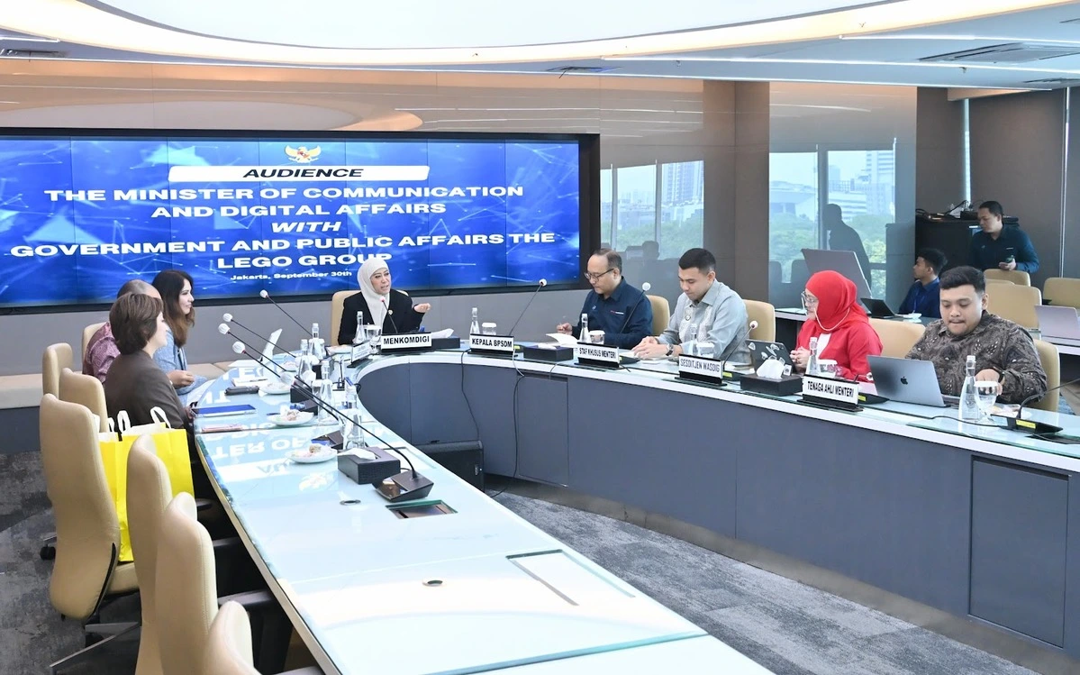 Meutya Hafid membahas keamanan anak dalam layanan digital dan penerapan PP TUNAS bersama LEGO